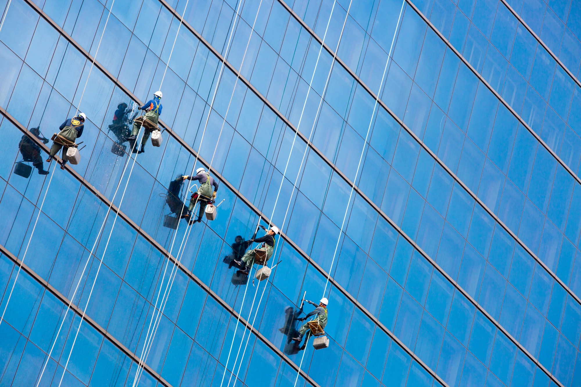 high-rise-window-washers-seoul-korea.jpg